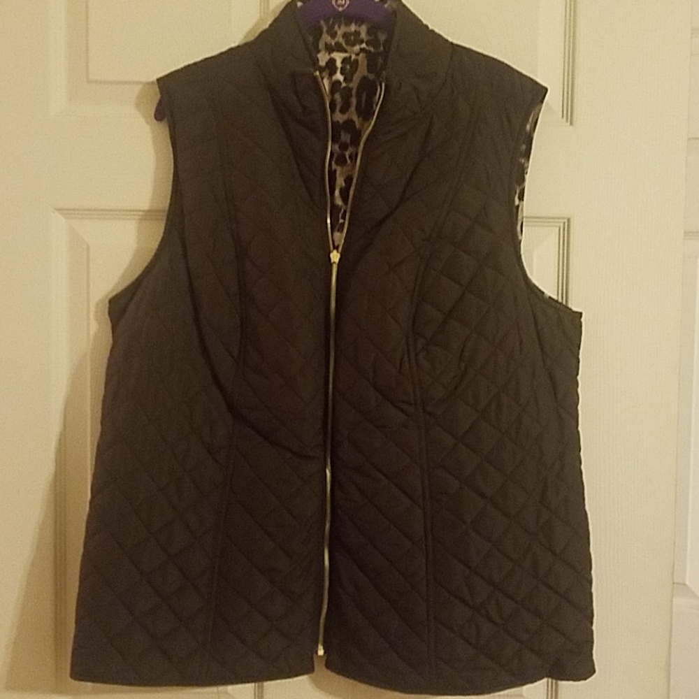 Reversible vest